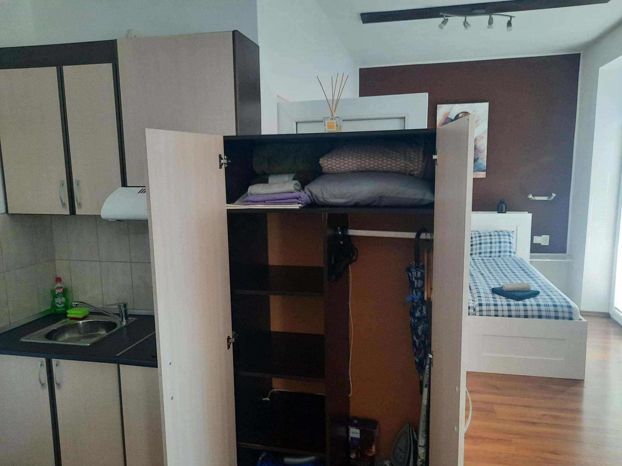 Studio Cathlyn Szófia Kültér fotó